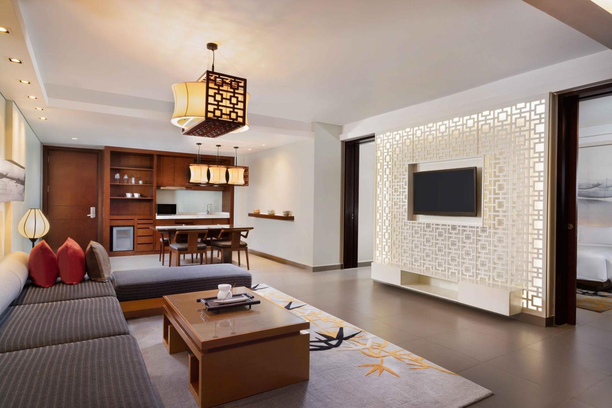 Resort Angsana 5*
